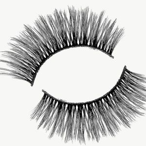 Lavaa Lashes Premium Faux Mink Eyelashes